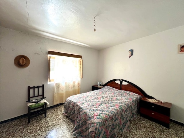 Image No.19-7 Bed Country House for sale