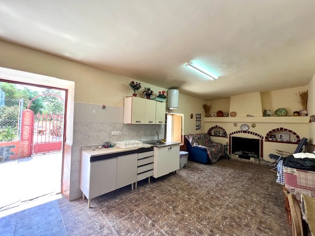 Image No.22-7 Bed Country House for sale