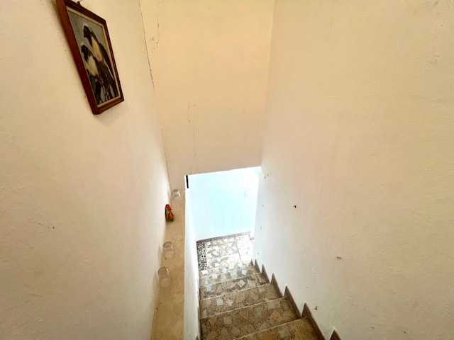 Image No.31-7 Bed Country House for sale