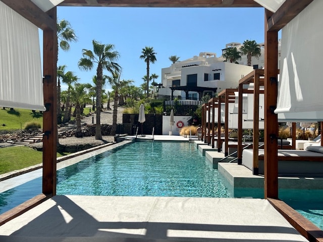 Image No.1-4 Bed Villa for sale