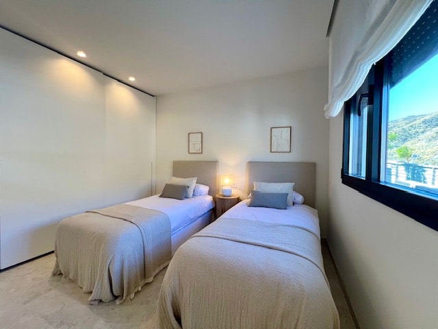 Image No.14-2 Bed Apartment for sale