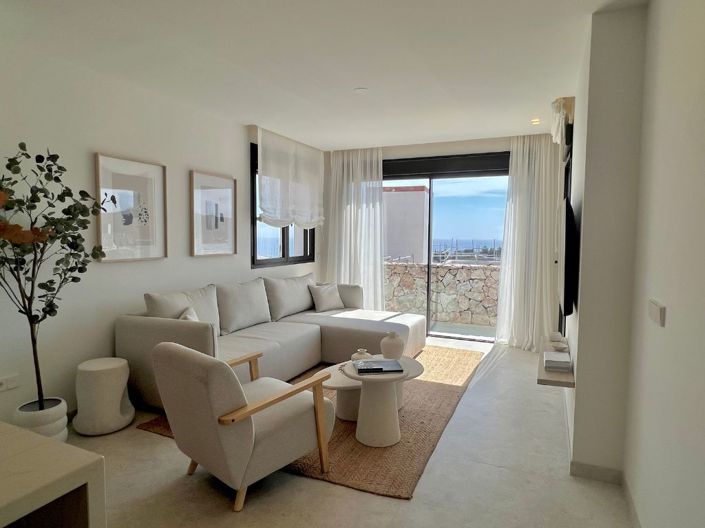 Image No.6-2 Bed Apartment for sale