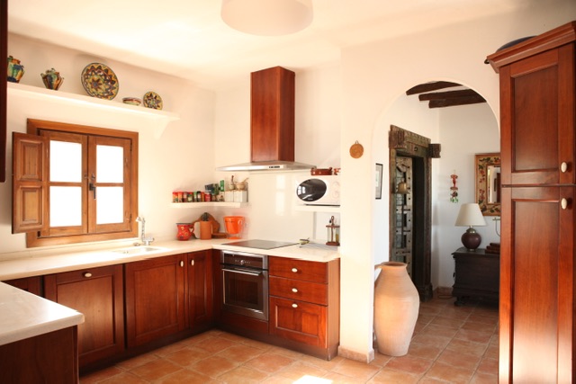 Image No.51-5 Bed House for sale