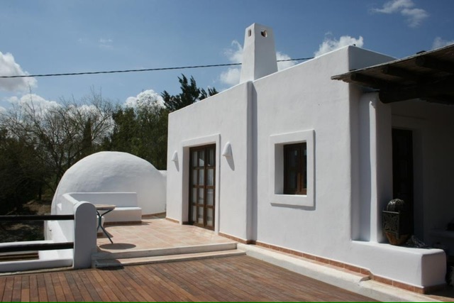 Image No.8-5 Bed House for sale