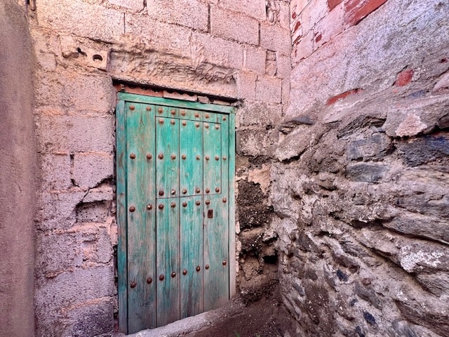 Image No.21-5 Bed Townhouse for sale