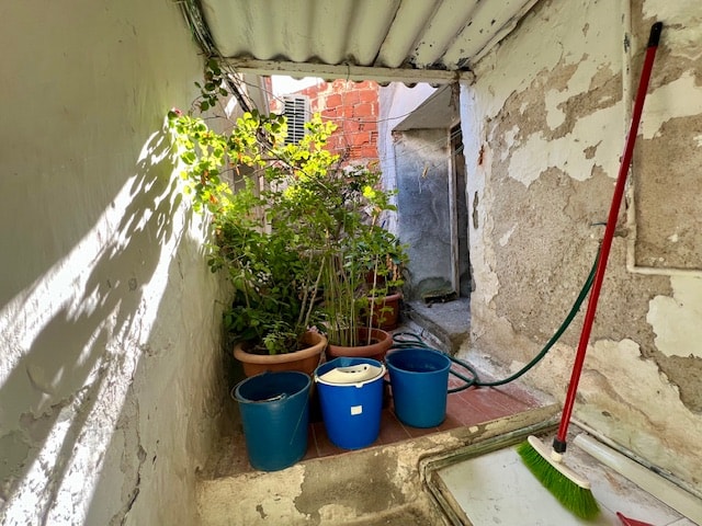 Image No.8-5 Bed Townhouse for sale