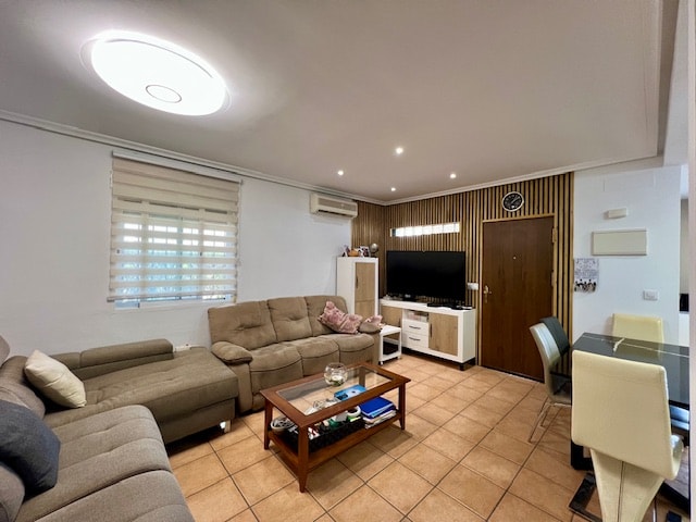 Image No.11-3 Bed Duplex for sale