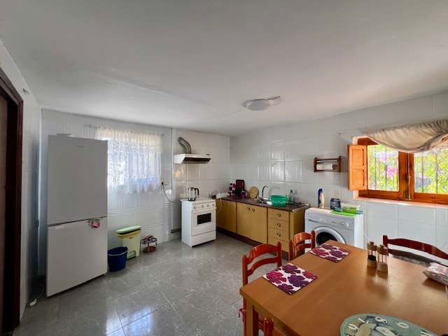 Image No.7-3 Bed Country House for sale