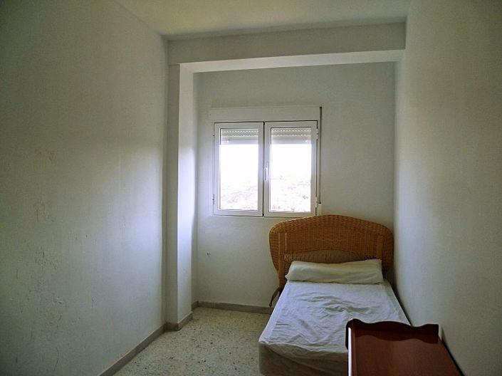 Image No.17-3 Bed Apartment for sale