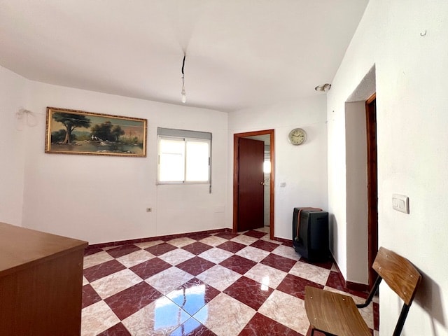 Image No.10-2 Bed Townhouse for sale