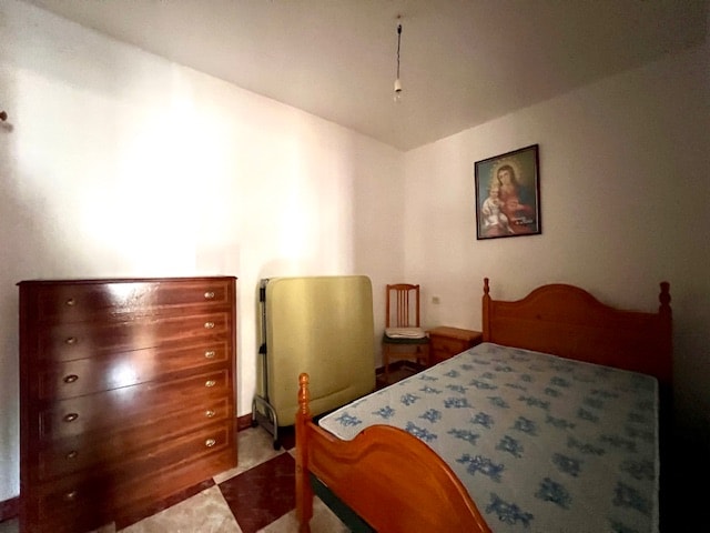 Image No.7-2 Bed Townhouse for sale