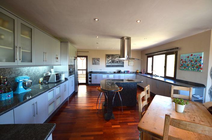 Image No.16-5 Bed Villa for sale