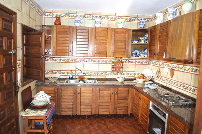 Image No.13-5 Bed Villa for sale