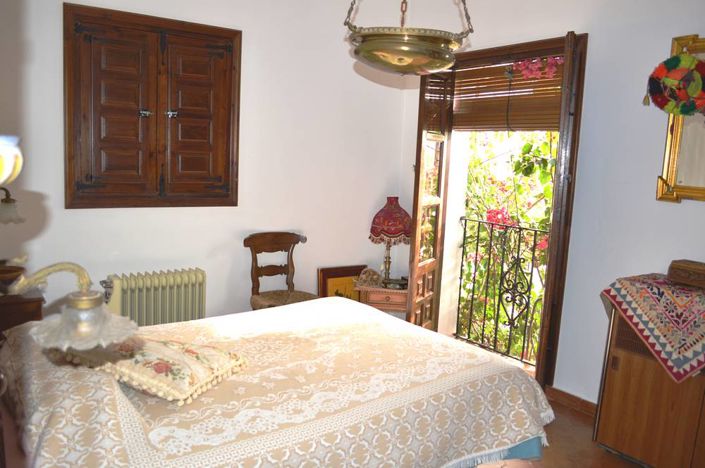 Image No.15-5 Bed Villa for sale