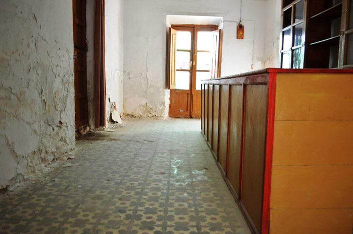 Image No.11-5 Bed Townhouse for sale