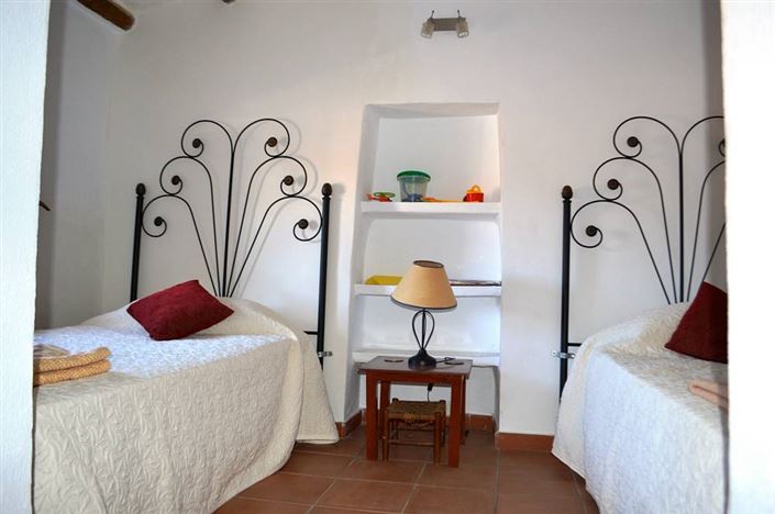 Image No.11-4 Bed Cortijo for sale
