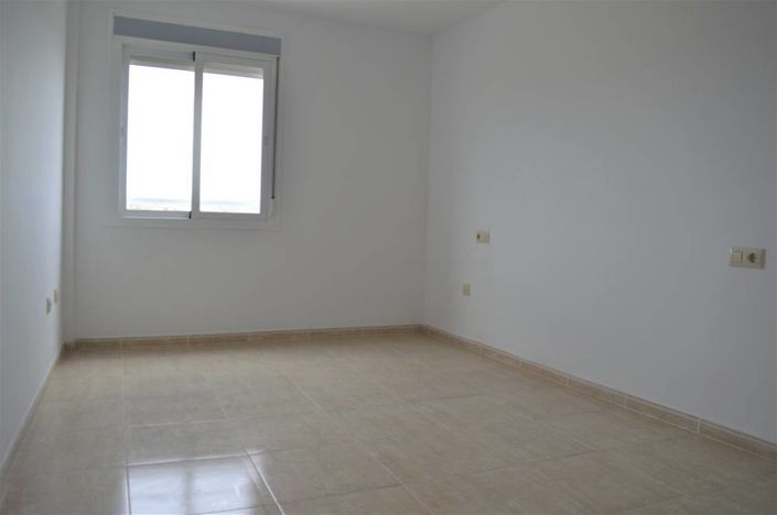 Image No.12-3 Bed Apartment for sale