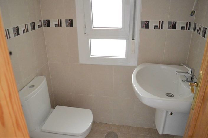 Image No.16-3 Bed Apartment for sale