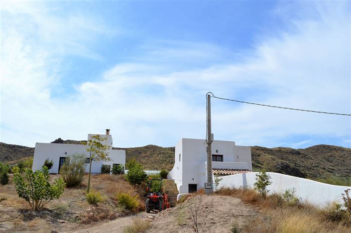 Image No.6-4 Bed Cortijo for sale