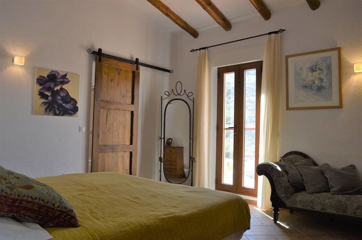 Image No.23-10 Bed Cortijo for sale