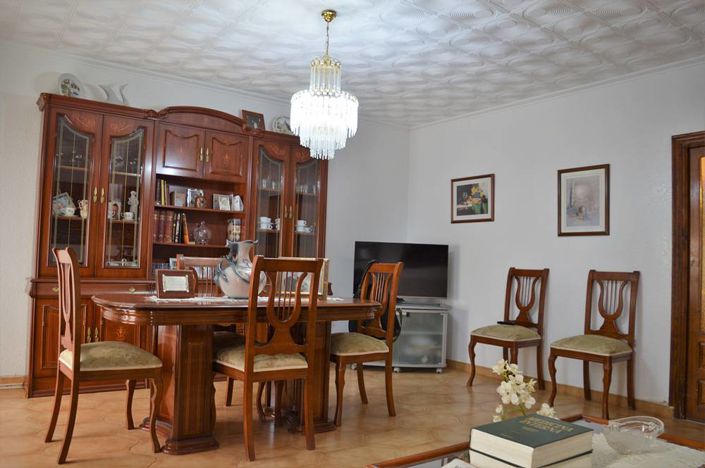 Image No.10-5 Bed Townhouse for sale