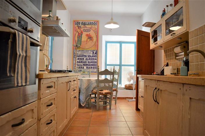 Image No.12-8 Bed Cortijo for sale