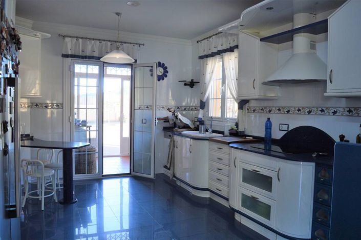 Image No.15-4 Bed Villa for sale