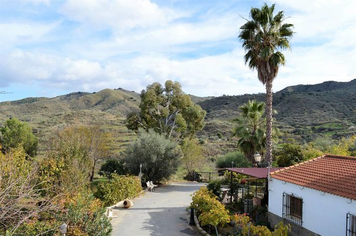 Image No.3-4 Bed Cortijo for sale