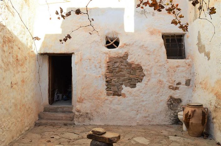 Image No.9-5 Bed Townhouse for sale