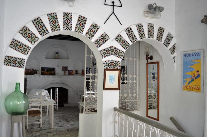 Image No.11-2 Bed Commercial for sale