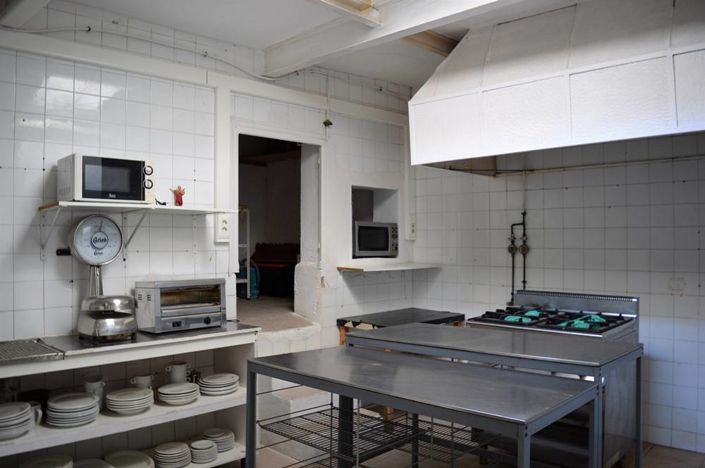 Image No.16-2 Bed Commercial for sale