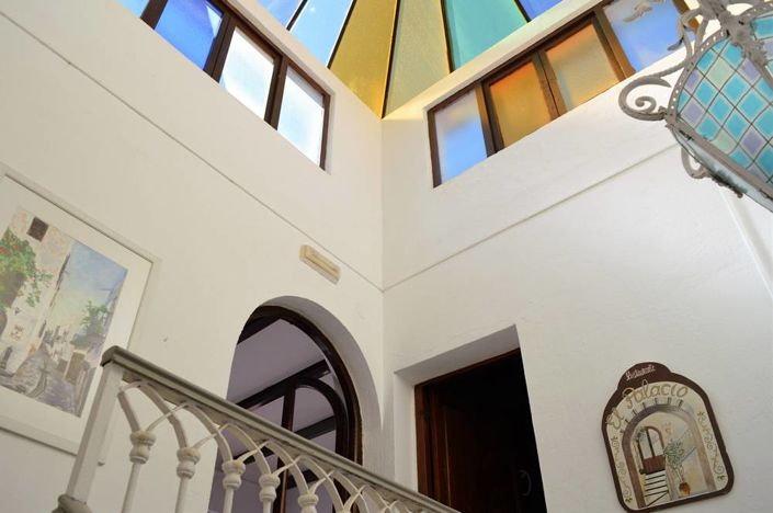 Image No.19-2 Bed Commercial for sale