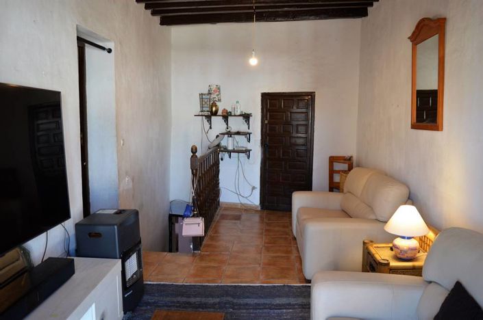 Image No.22-2 Bed Commercial for sale