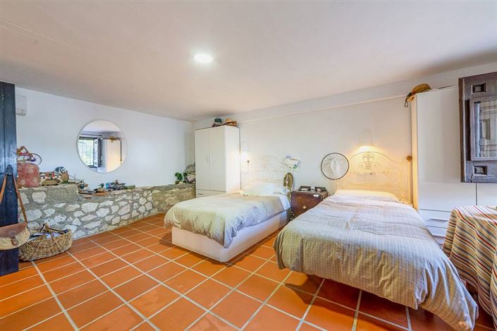 Image No.16-6 Bed Villa for sale