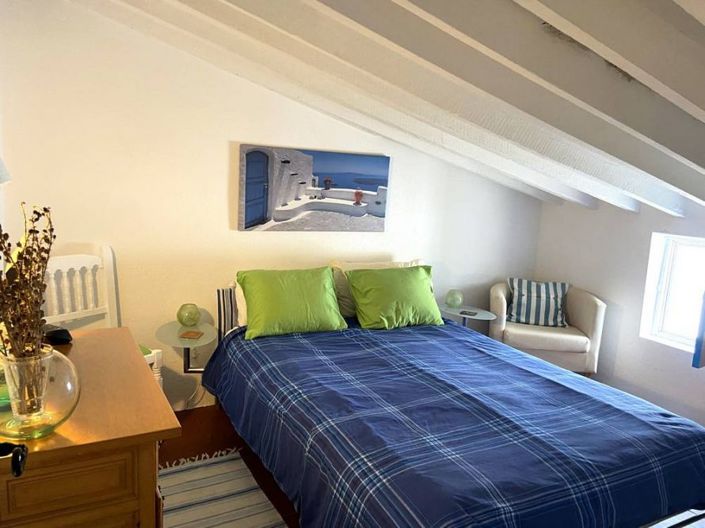 Image No.15-2 Bed Townhouse for sale