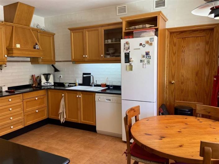 Image No.18-4 Bed Villa for sale