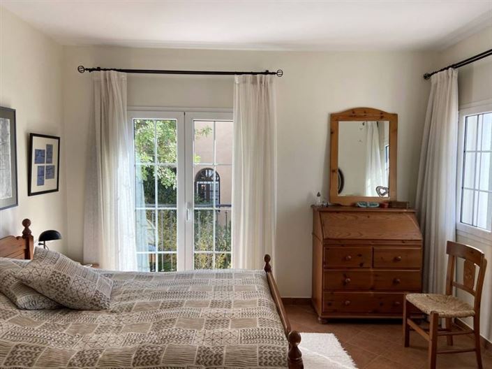 Image No.22-4 Bed Villa for sale