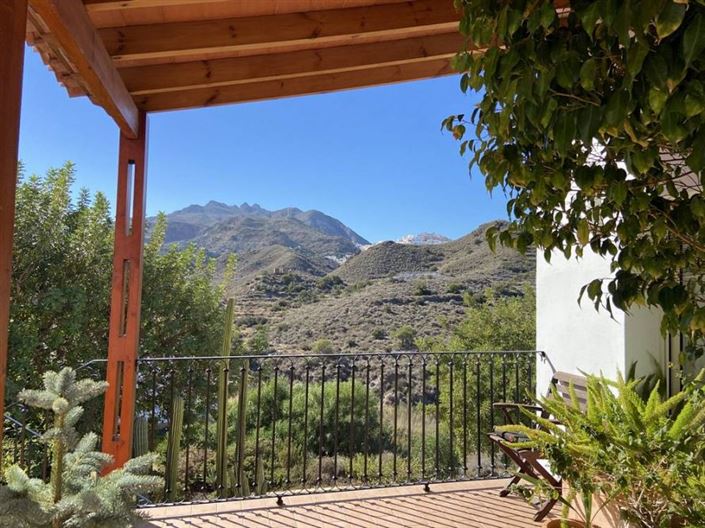 Image No.9-4 Bed Villa for sale