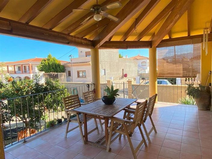 Image No.3-4 Bed Villa for sale