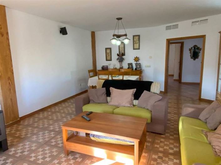 Image No.9-4 Bed Villa for sale