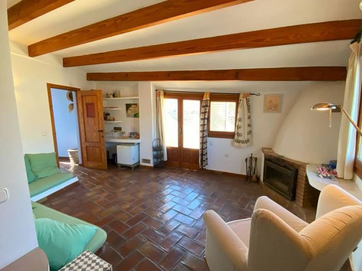 Image No.21-7 Bed Country House for sale