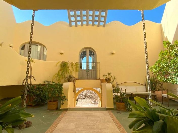 Image No.6-7 Bed Country House for sale