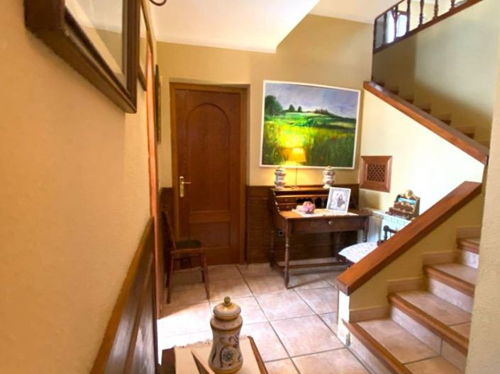 Image No.19-3 Bed Villa for sale