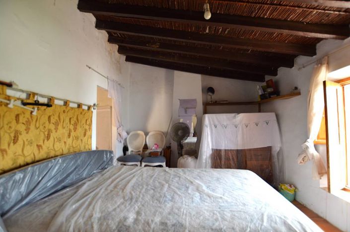 Image No.16-4 Bed Townhouse for sale