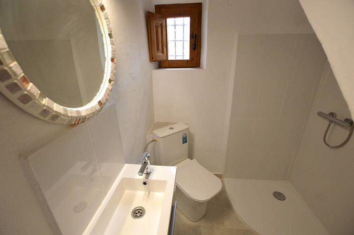 Image No.18-7 Bed Cortijo for sale