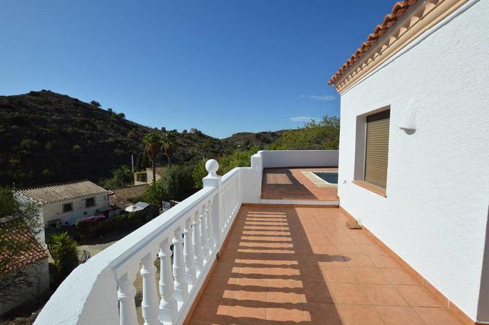 Image No.9-3 Bed Villa for sale