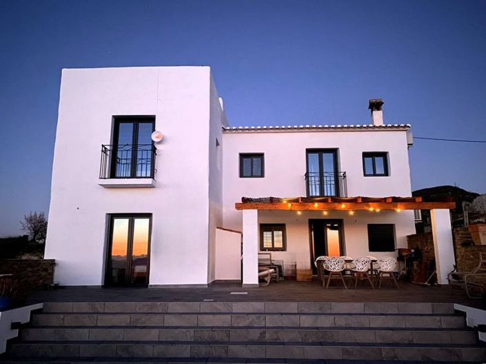 Image No.1-5 Bed Cortijo for sale