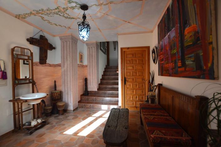 Image No.19-4 Bed Villa for sale