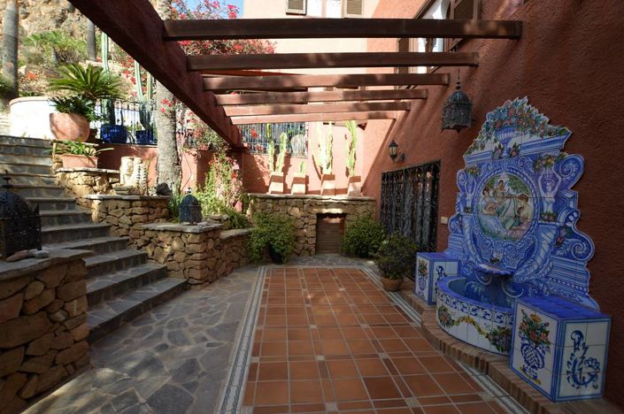 Image No.5-4 Bed Villa for sale