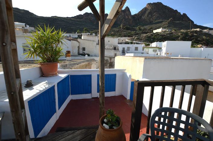 Image No.8-2 Bed Townhouse for sale